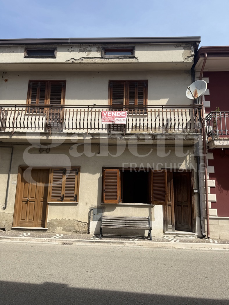 Villa in vendita a Pietrastornina
