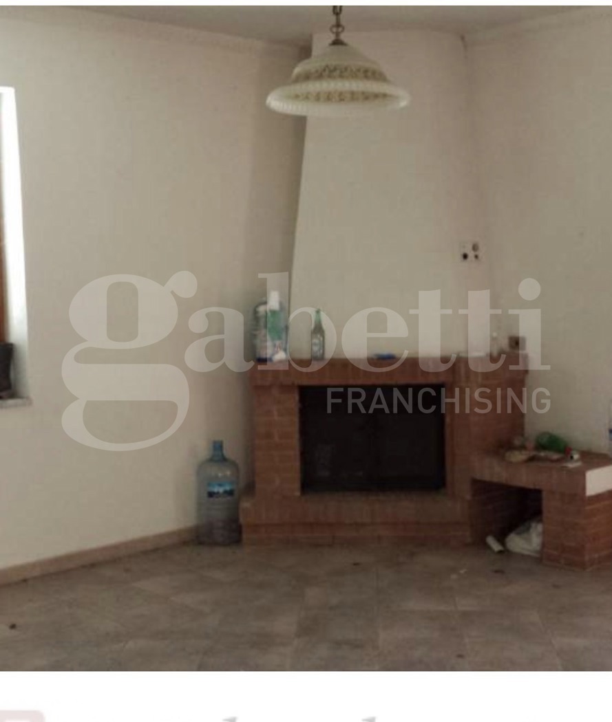 Villa in vendita a Pietrastornina