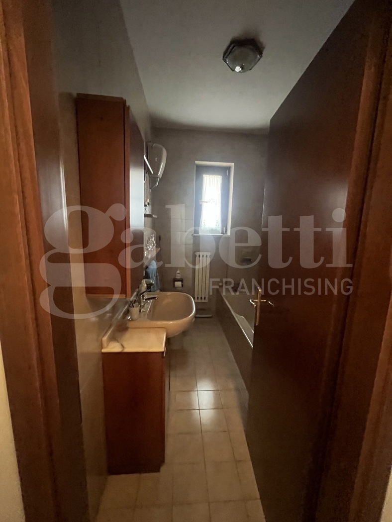 Villa in vendita a Pietrastornina