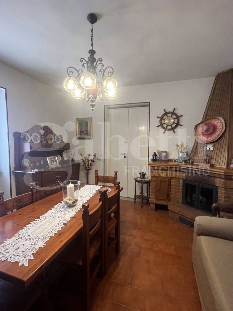 Villa in vendita a Pietrastornina