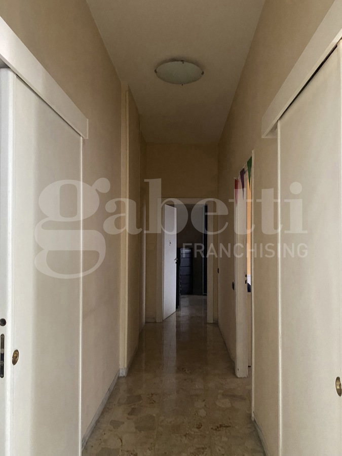 Trilocale arredato in affitto a Avellino