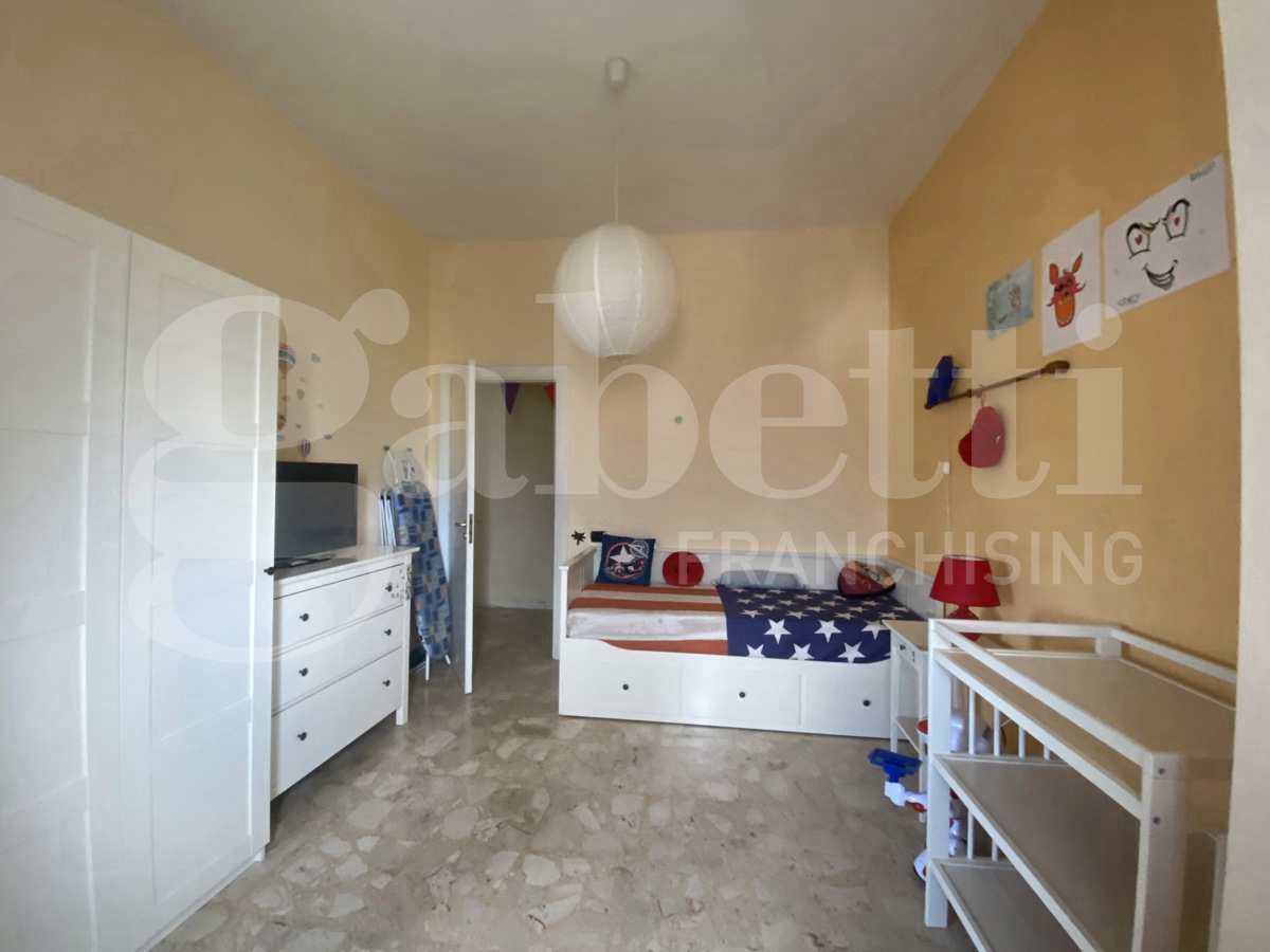 Trilocale arredato in affitto a Avellino