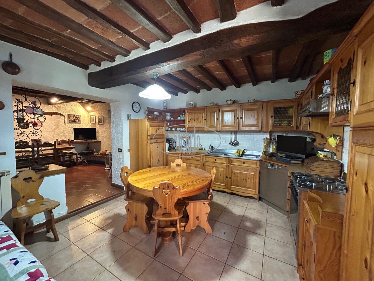 Casa indipendente con giardino a Reggello