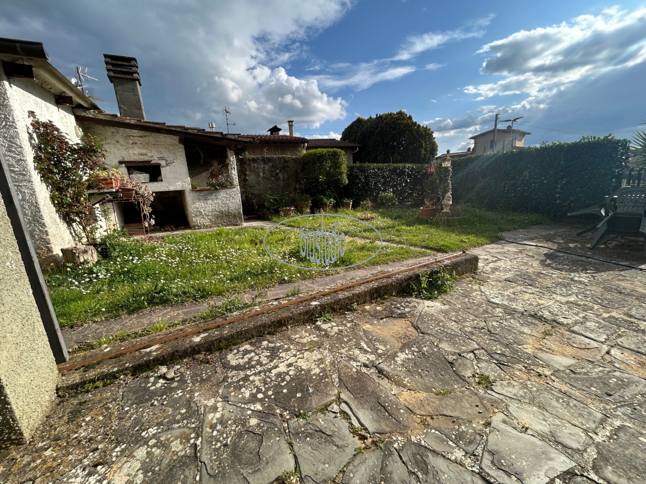 Casa indipendente con giardino a Reggello