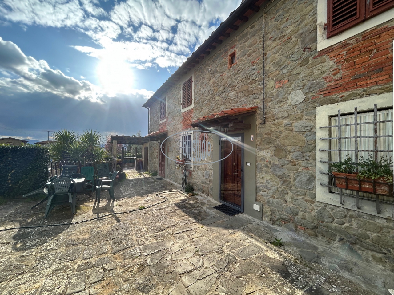 Casa indipendente con giardino a Reggello
