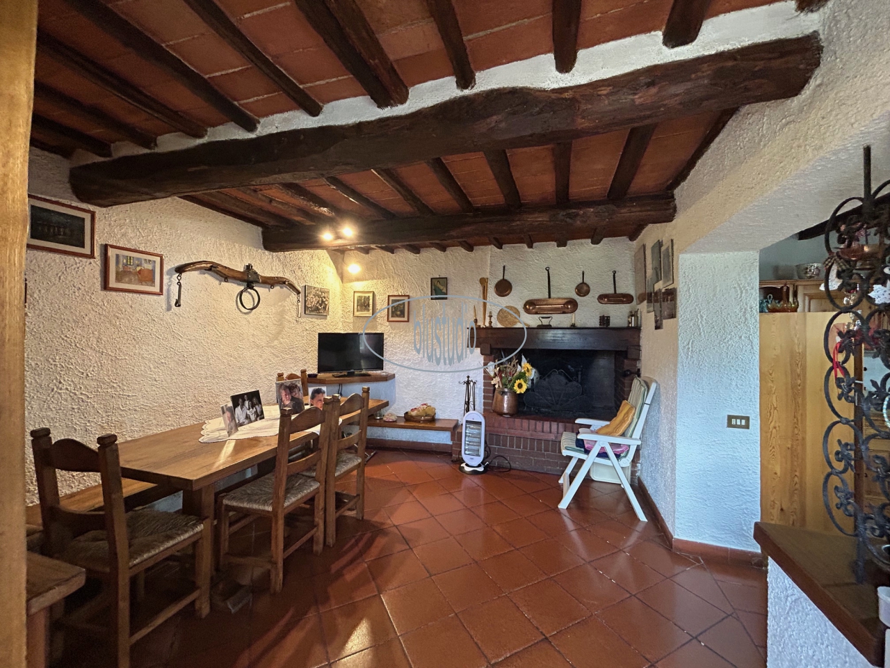 Casa indipendente con giardino a Reggello