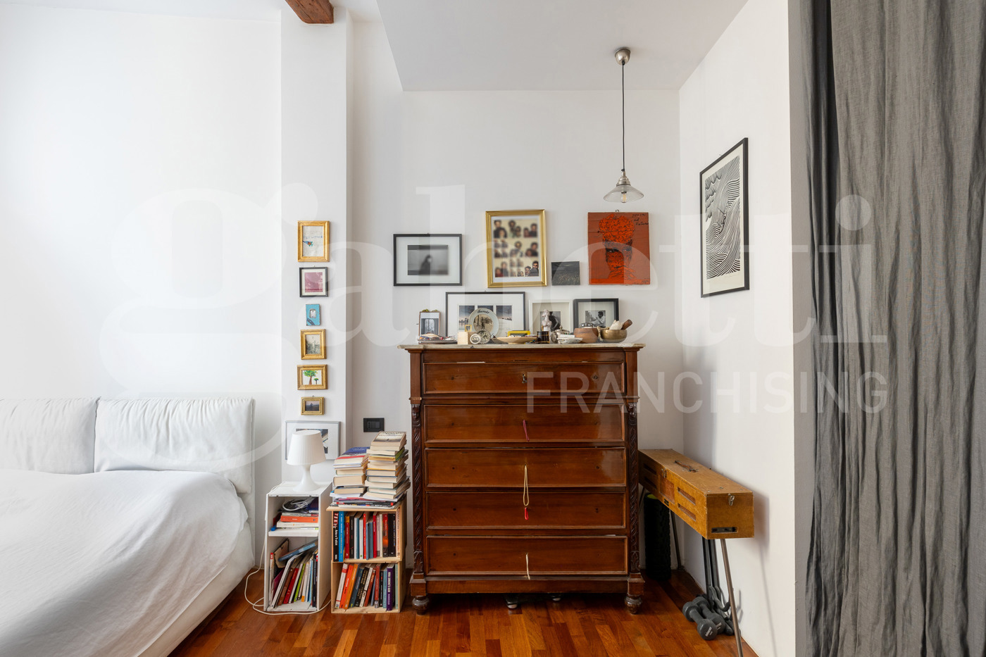 Quadrilocale ristrutturato a Bologna