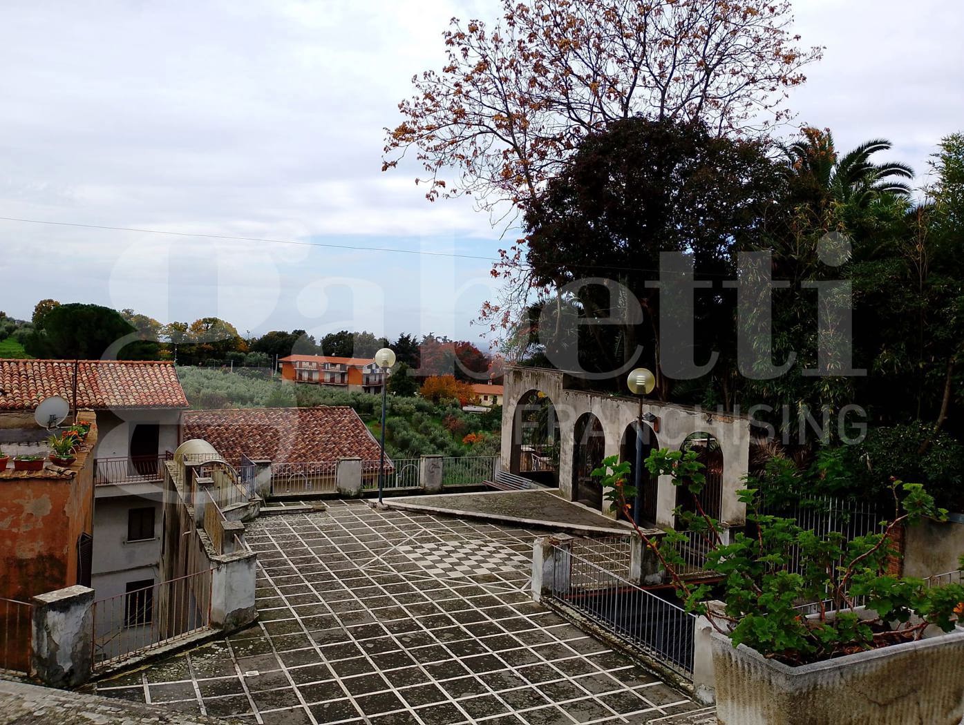 Negozio in vendita a Cori