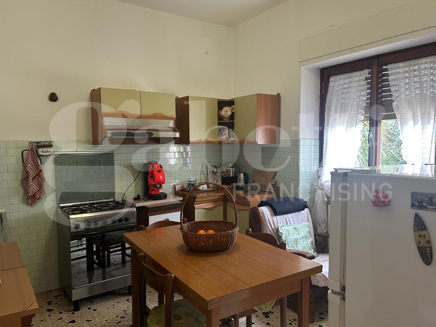 Casa indipendente con giardino a Sermoneta