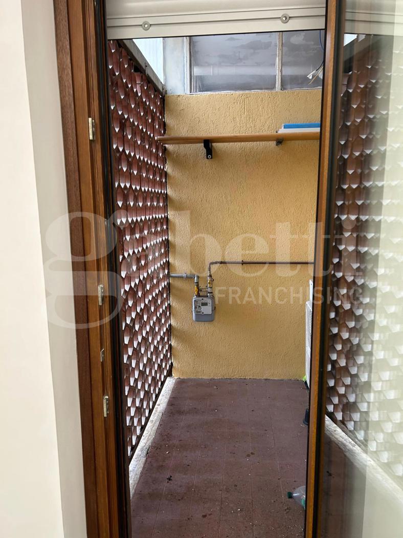 Quadrilocale con box a Latina