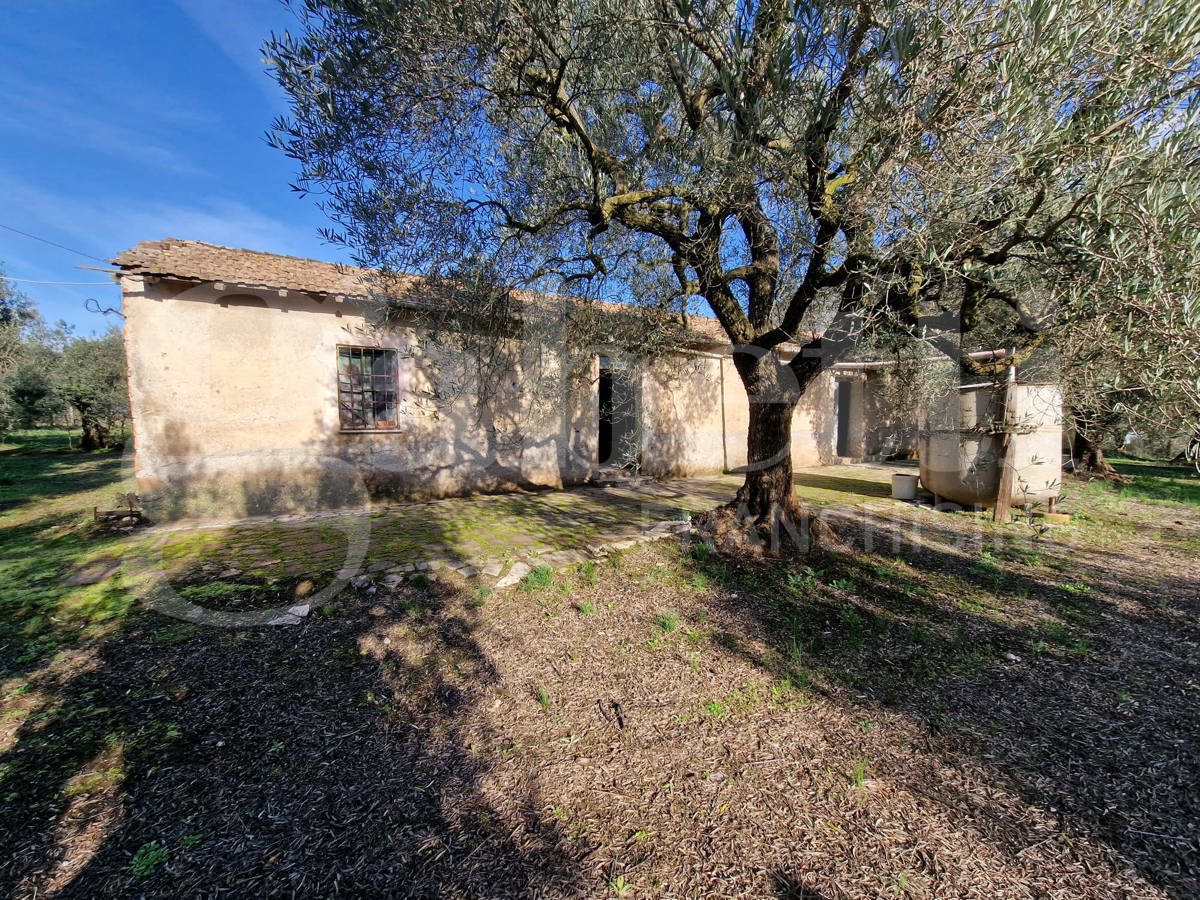 Casa indipendente in vendita a Cisterna di Latina