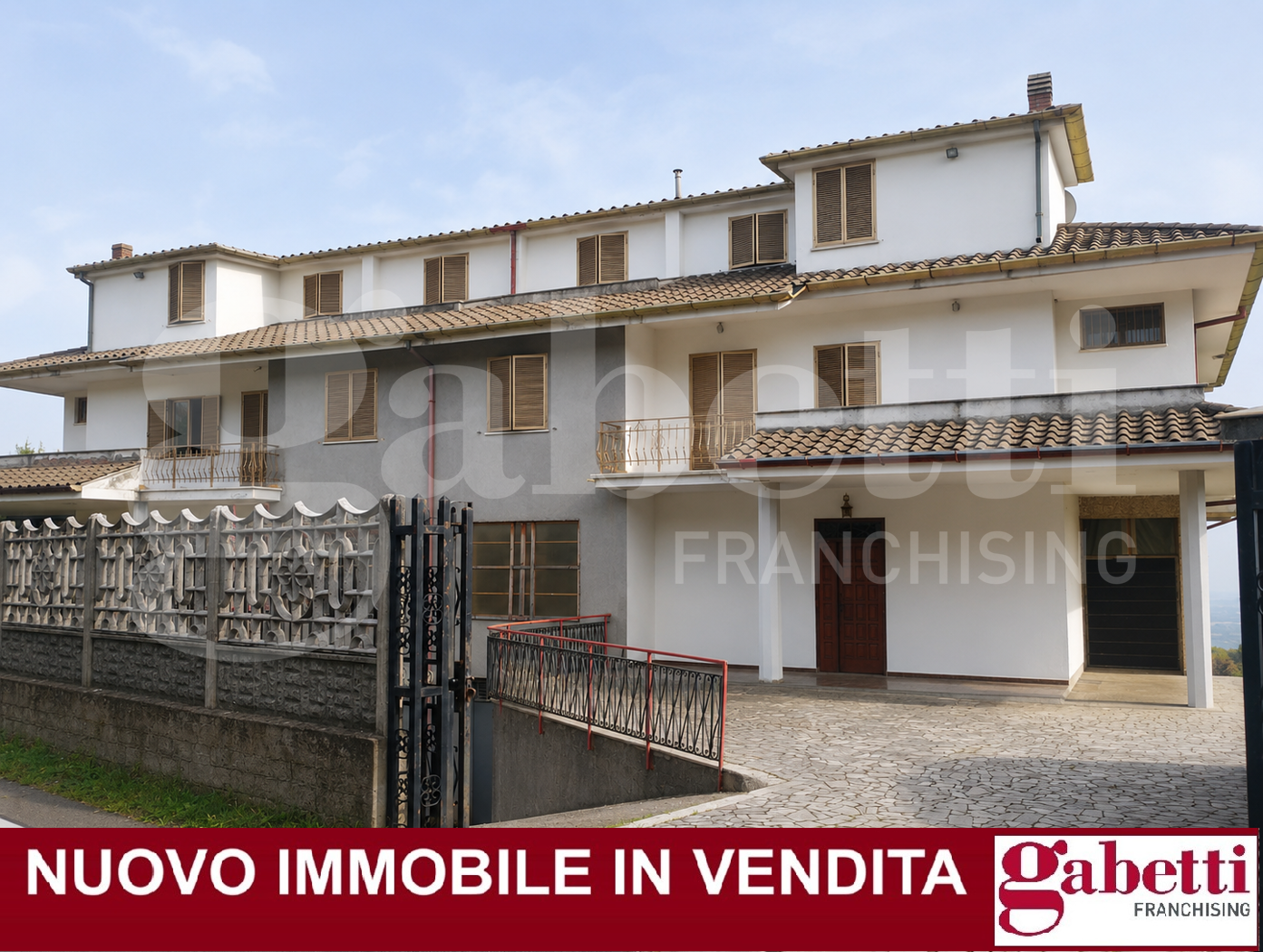 Stabile/Palazzo in vendita a Norma