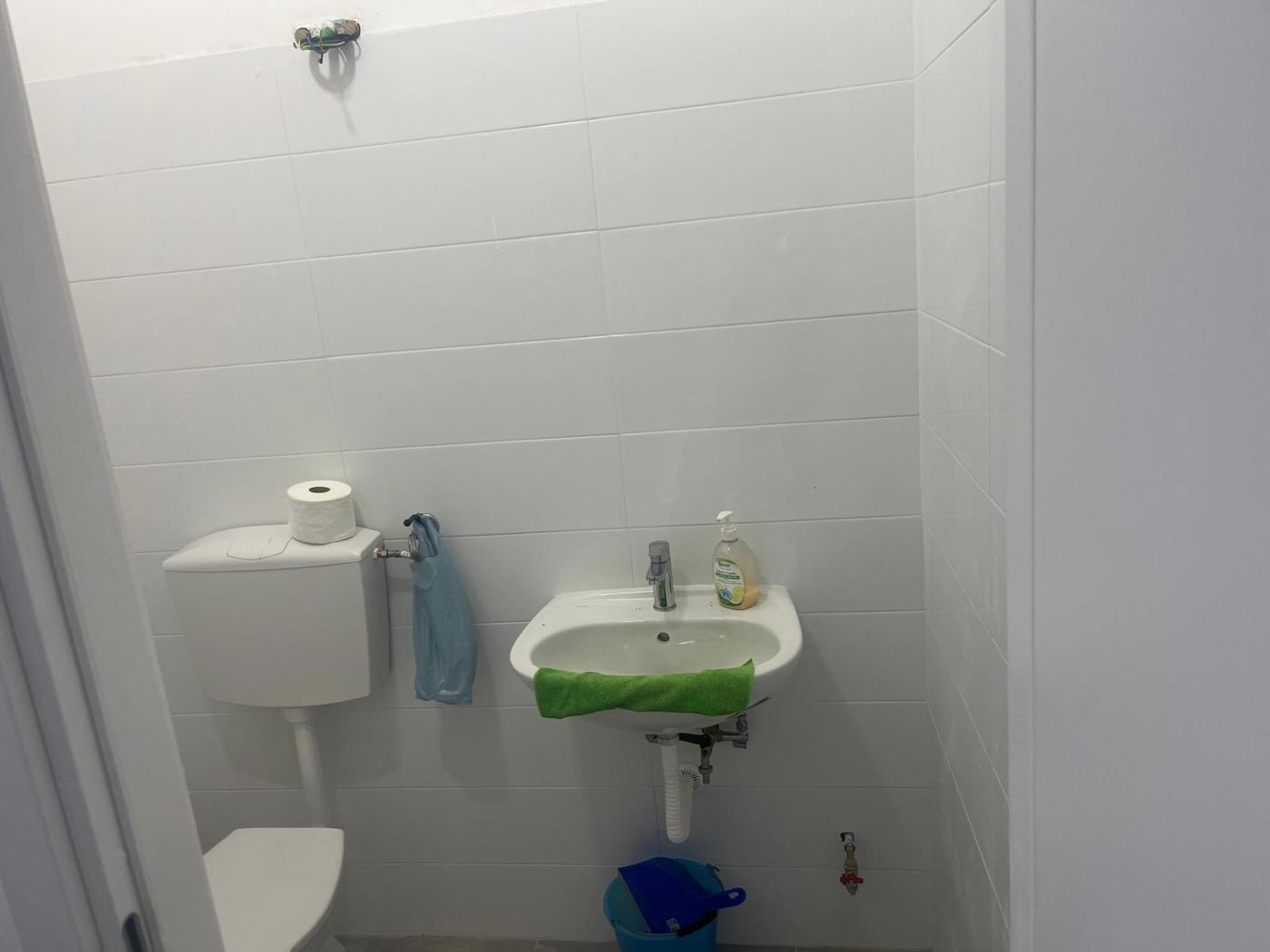 Negozio in affitto a Modugno