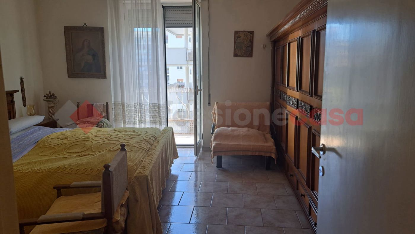 Quadrilocale arredato in affitto a Bari