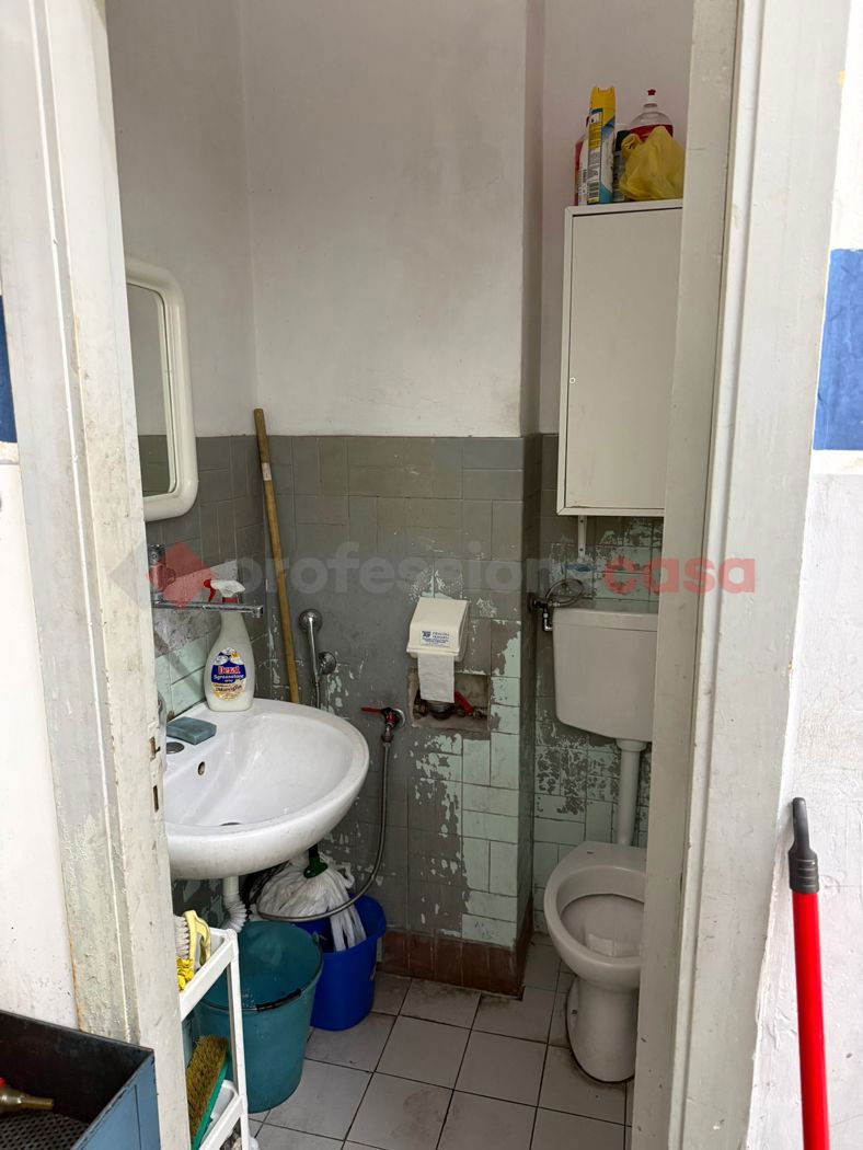 Negozio in vendita a Bari