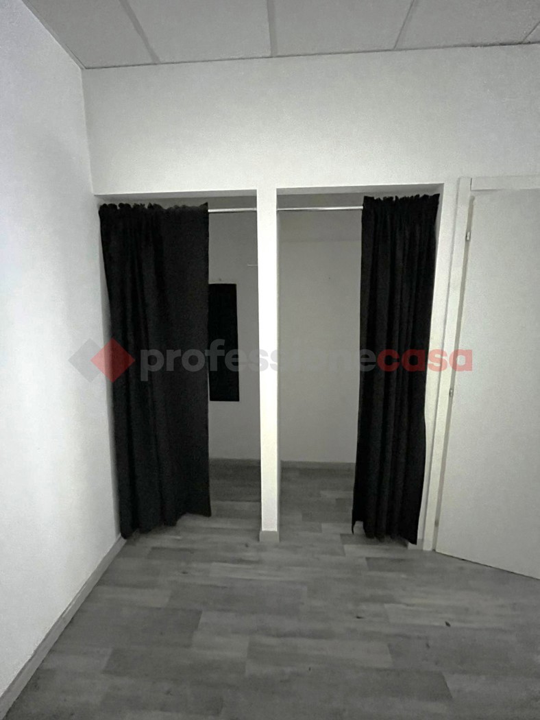 Negozio in affitto a Bari