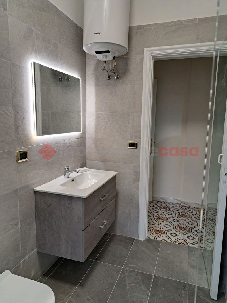 Bilocale arredato in affitto a Bari