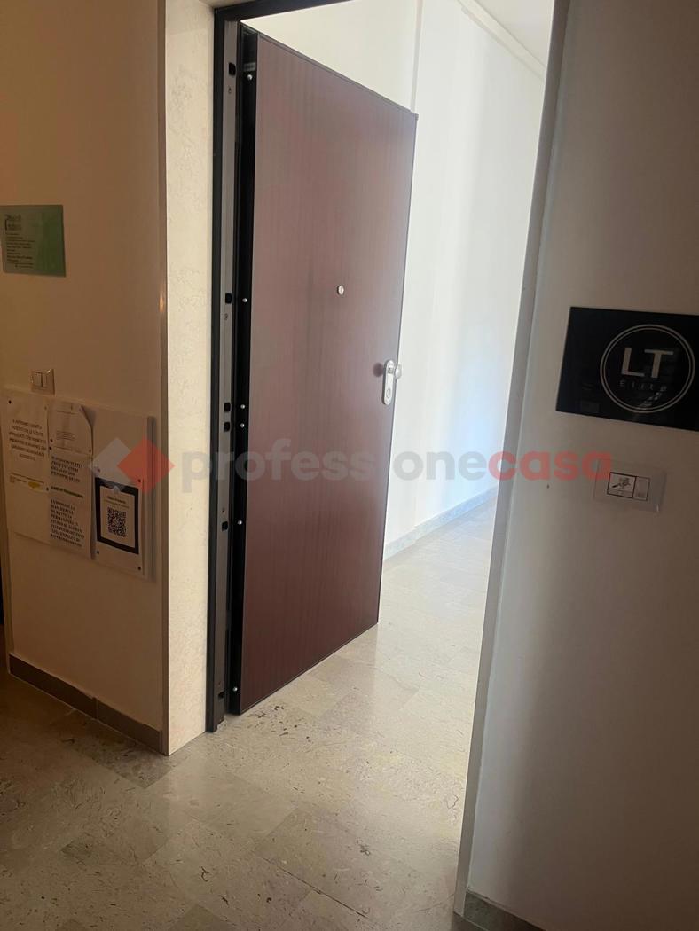 Ufficio in affitto a Bari