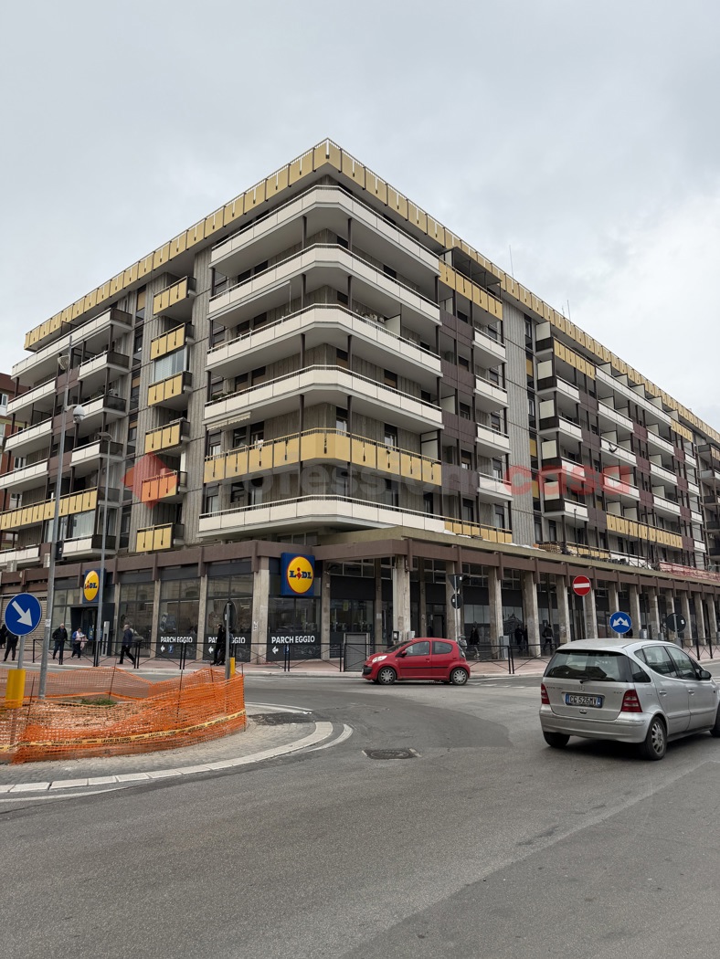 Trilocale nuovo a Bari