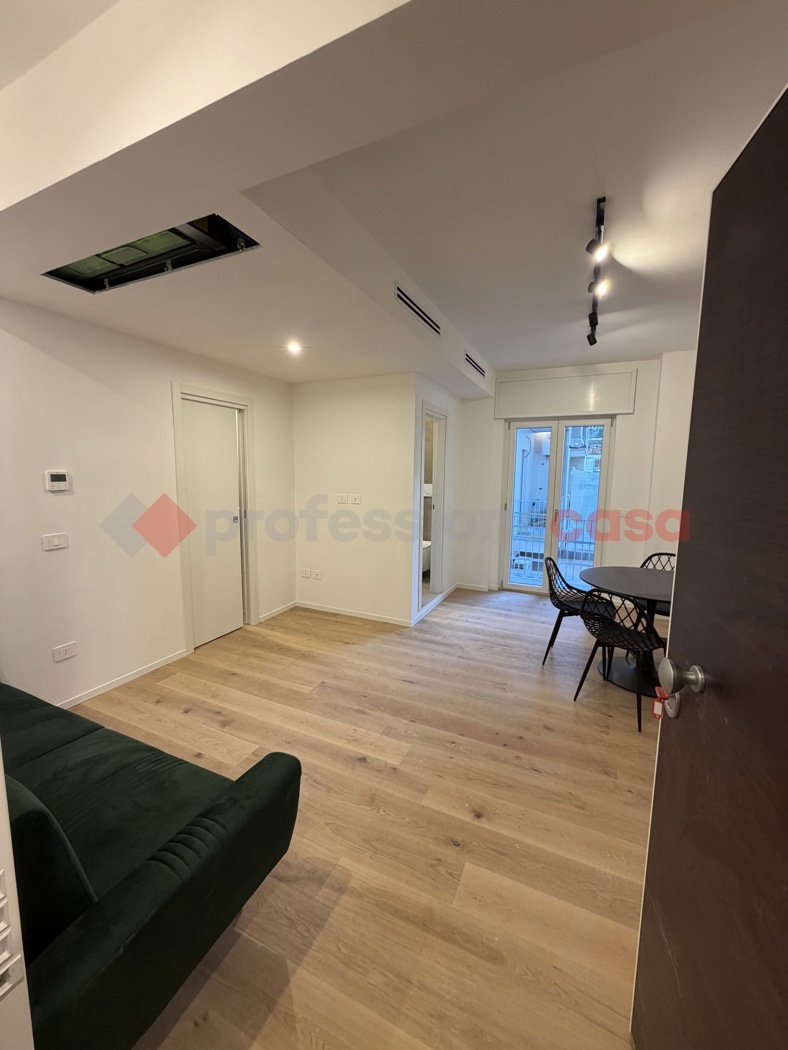 Bilocale arredato in affitto a Bari