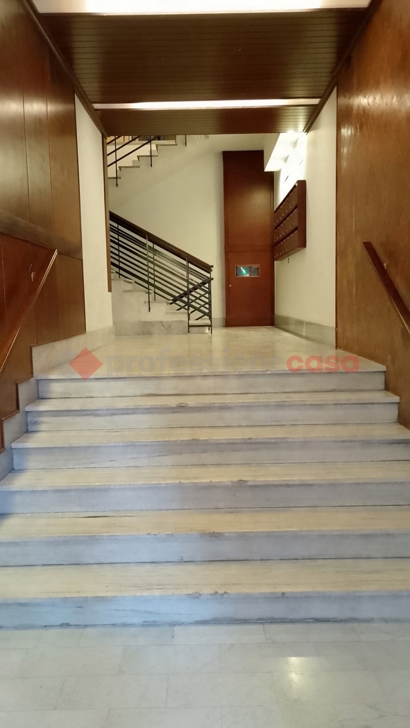 Trilocale arredato in affitto a Bari