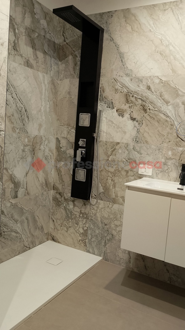 Trilocale arredato in affitto a Bari