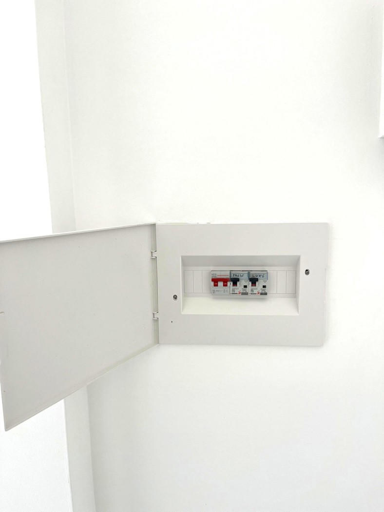 Negozio in affitto a Modugno