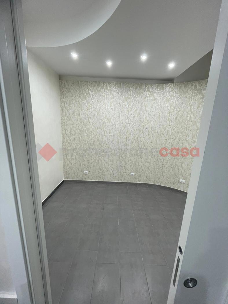 Negozio in affitto a Bari