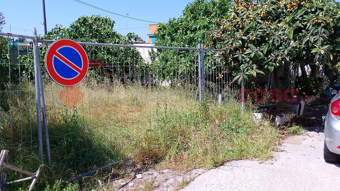 Casa indipendente con giardino a Bari