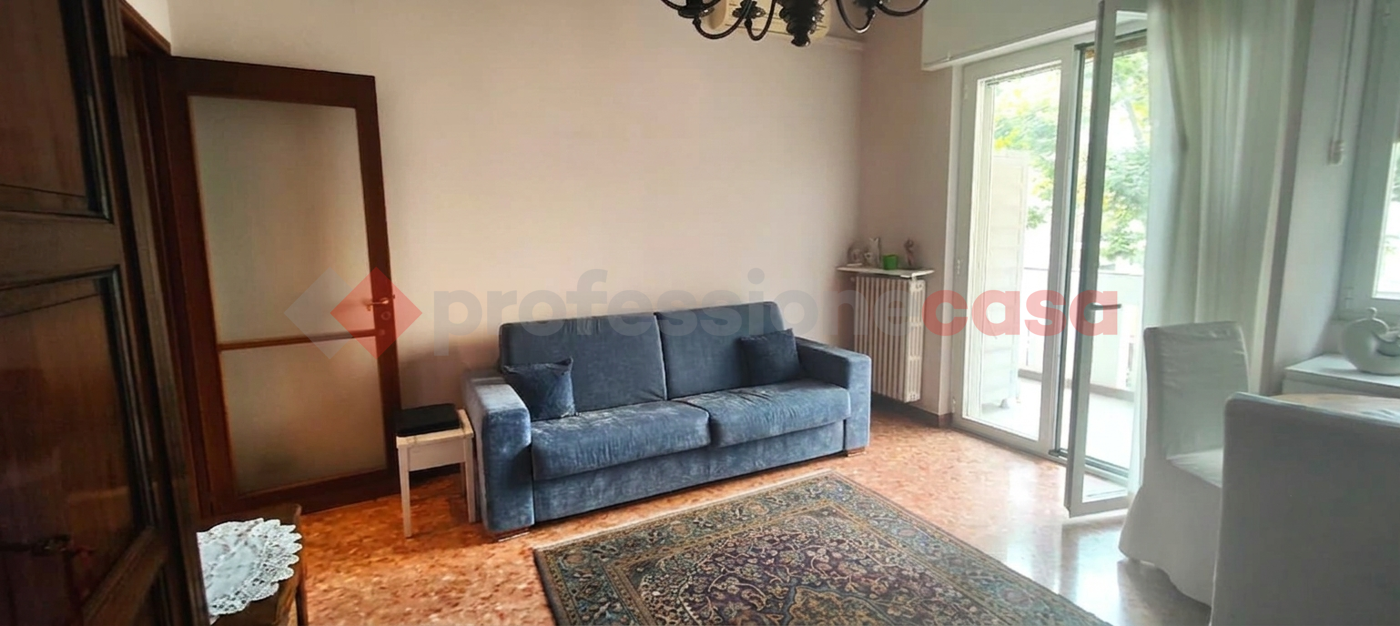 Trilocale arredato in affitto a Bari