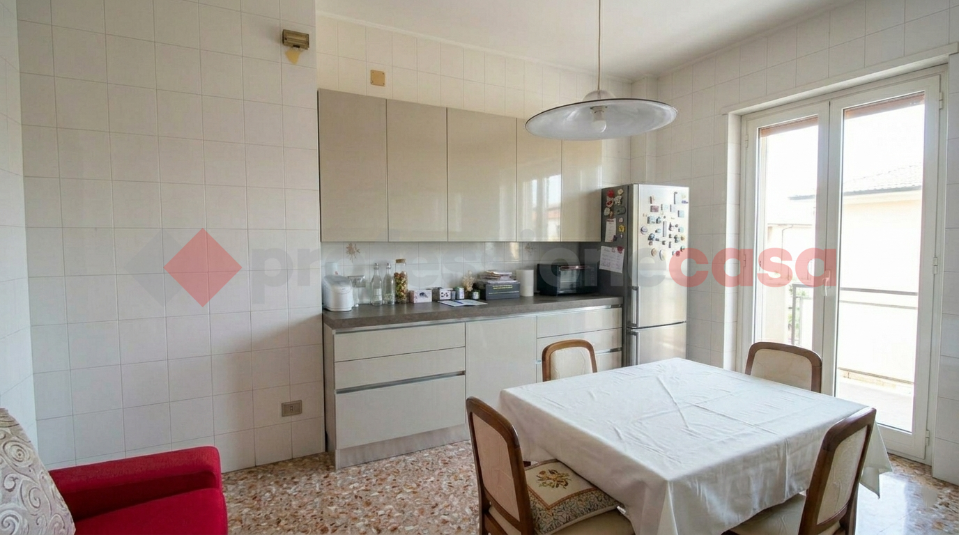 Trilocale arredato in affitto a Bari