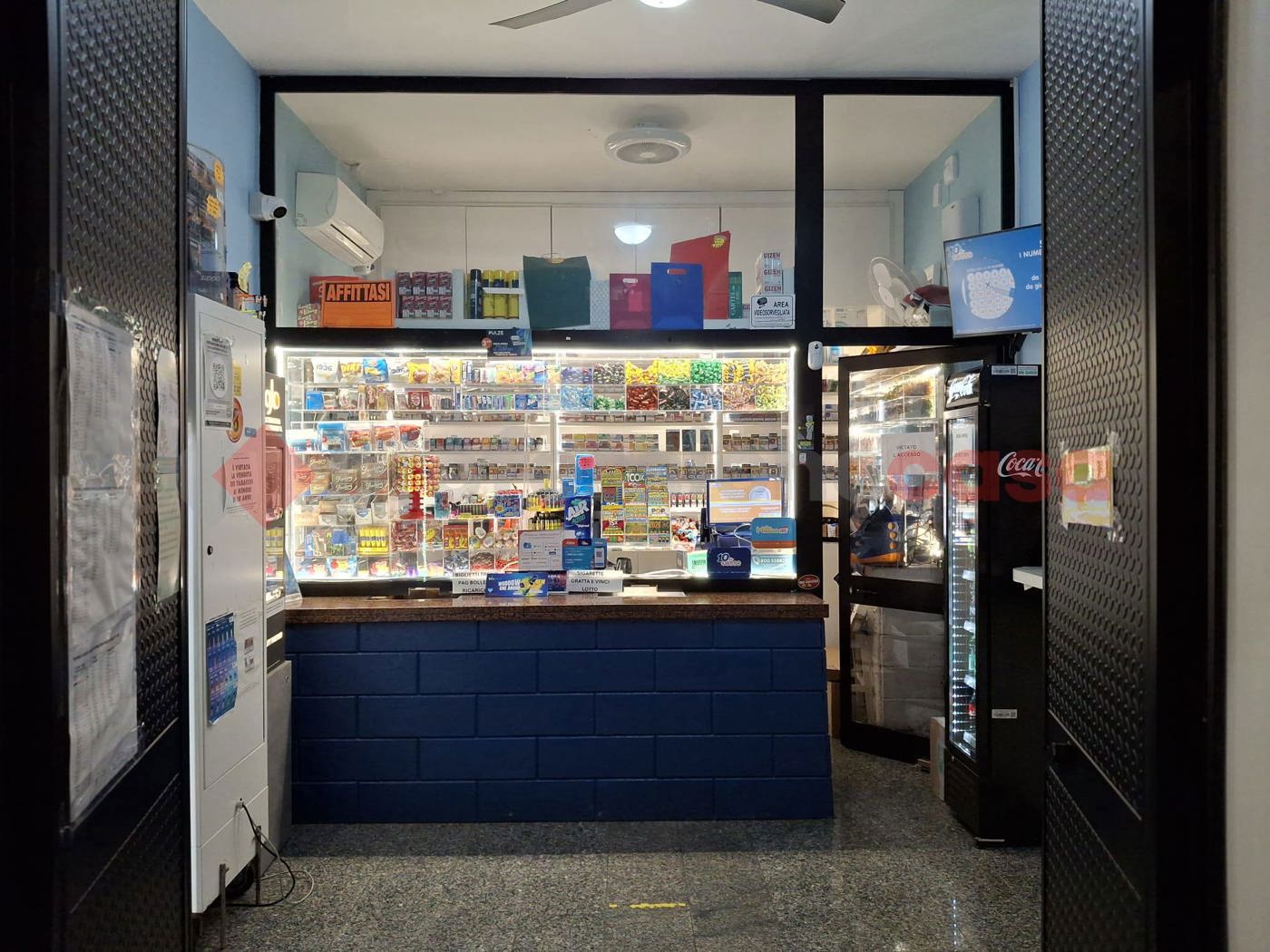 Attivit� commerciale in vendita a Bari