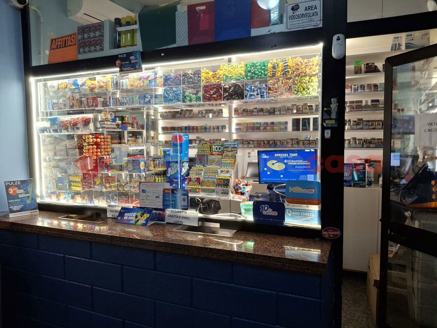 Attivit� commerciale in vendita a Bari