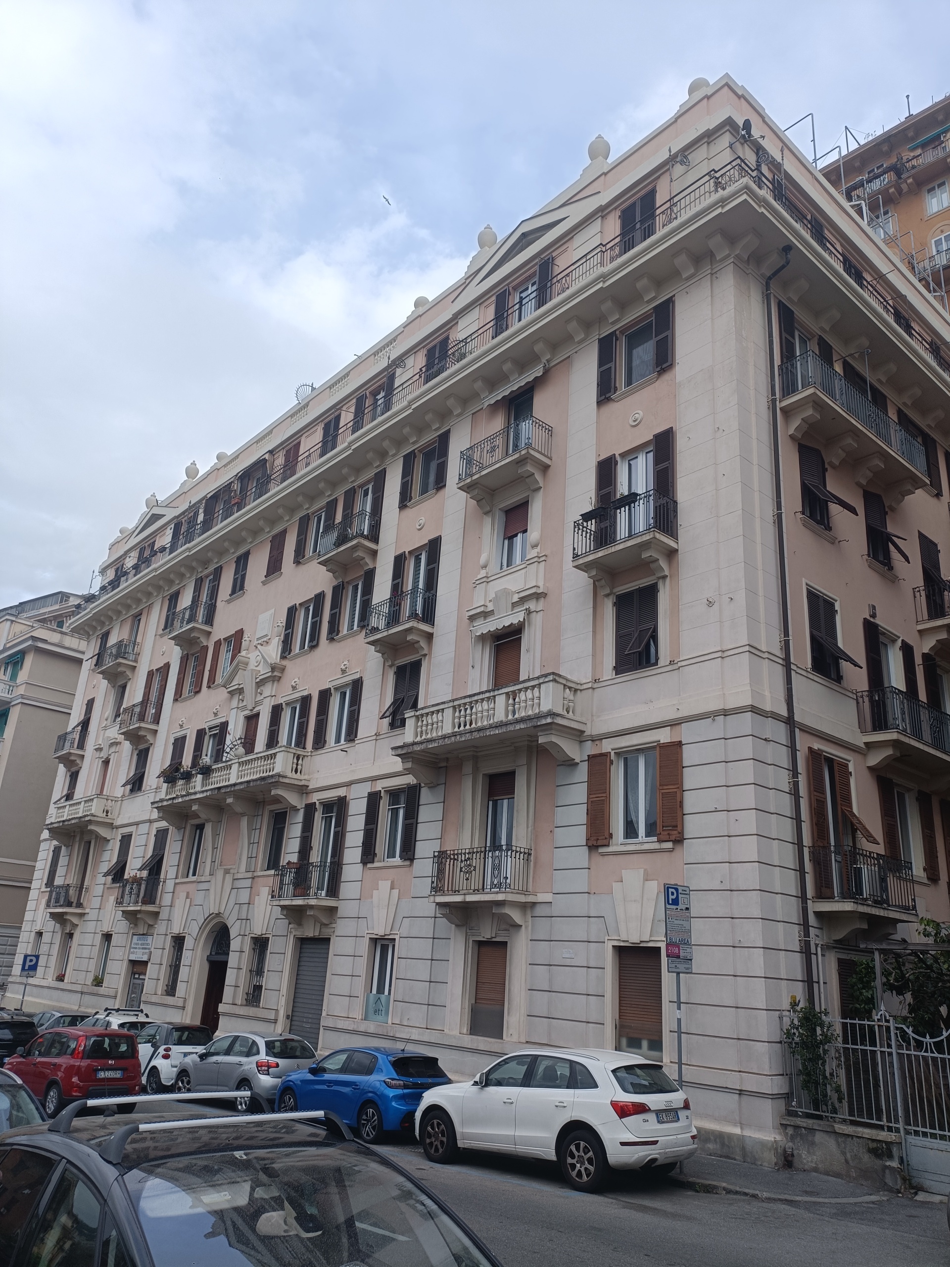 Appartamento in vendita in via nizza 8, Genova