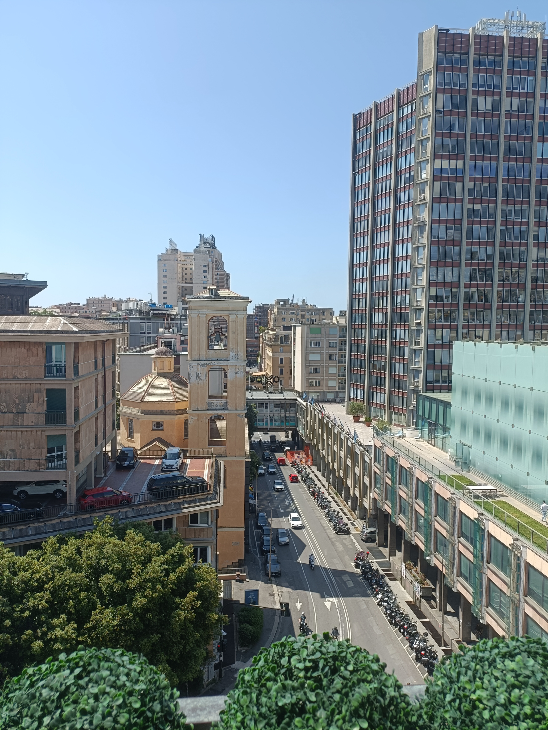 Quadrilocale in vendita in via xii ottobre 10, Genova