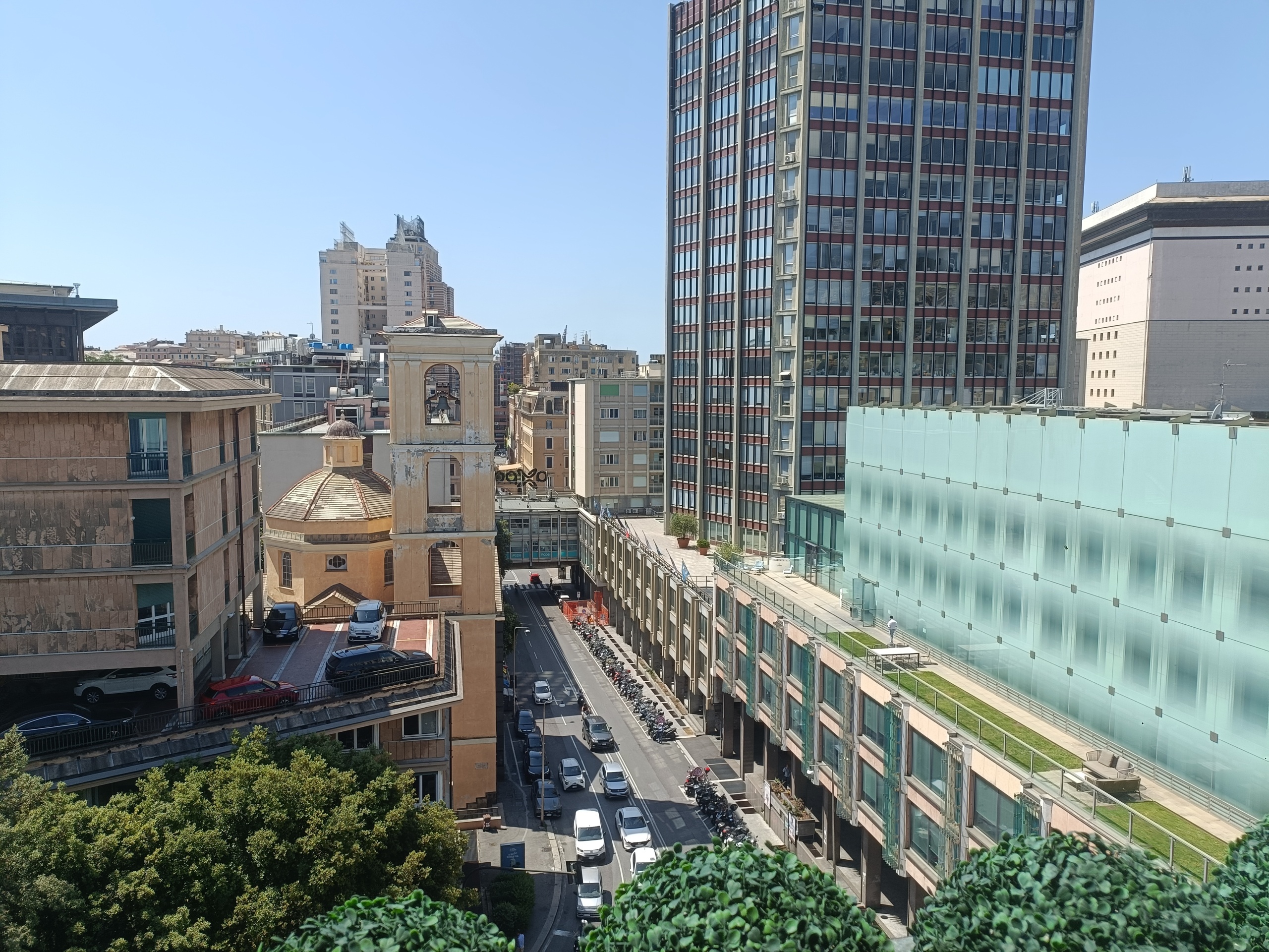Quadrilocale in vendita in via xii ottobre 10, Genova