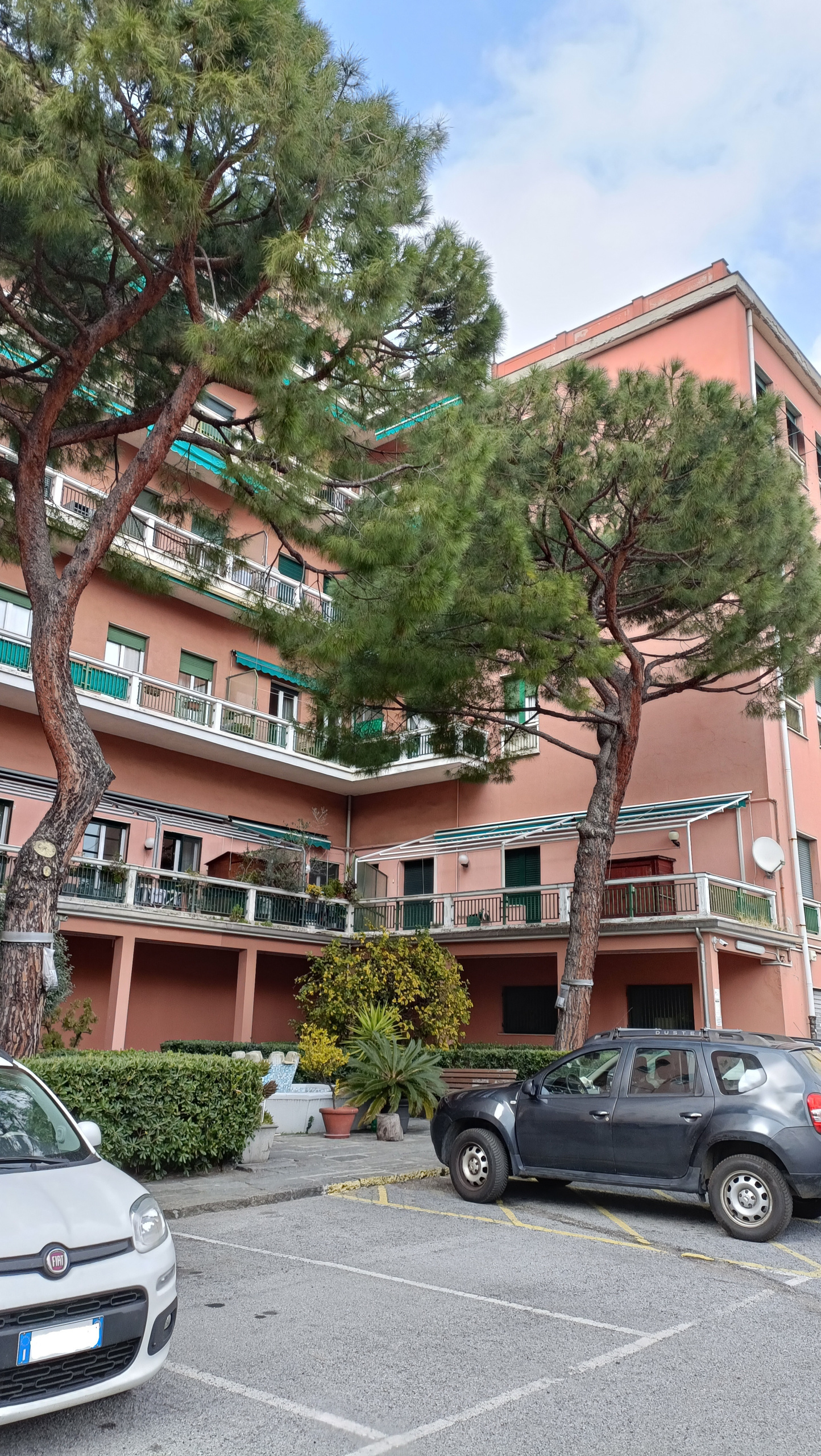 Quadrilocale in affitto in via all'asilo davide e delfina garbarino 2, Genova