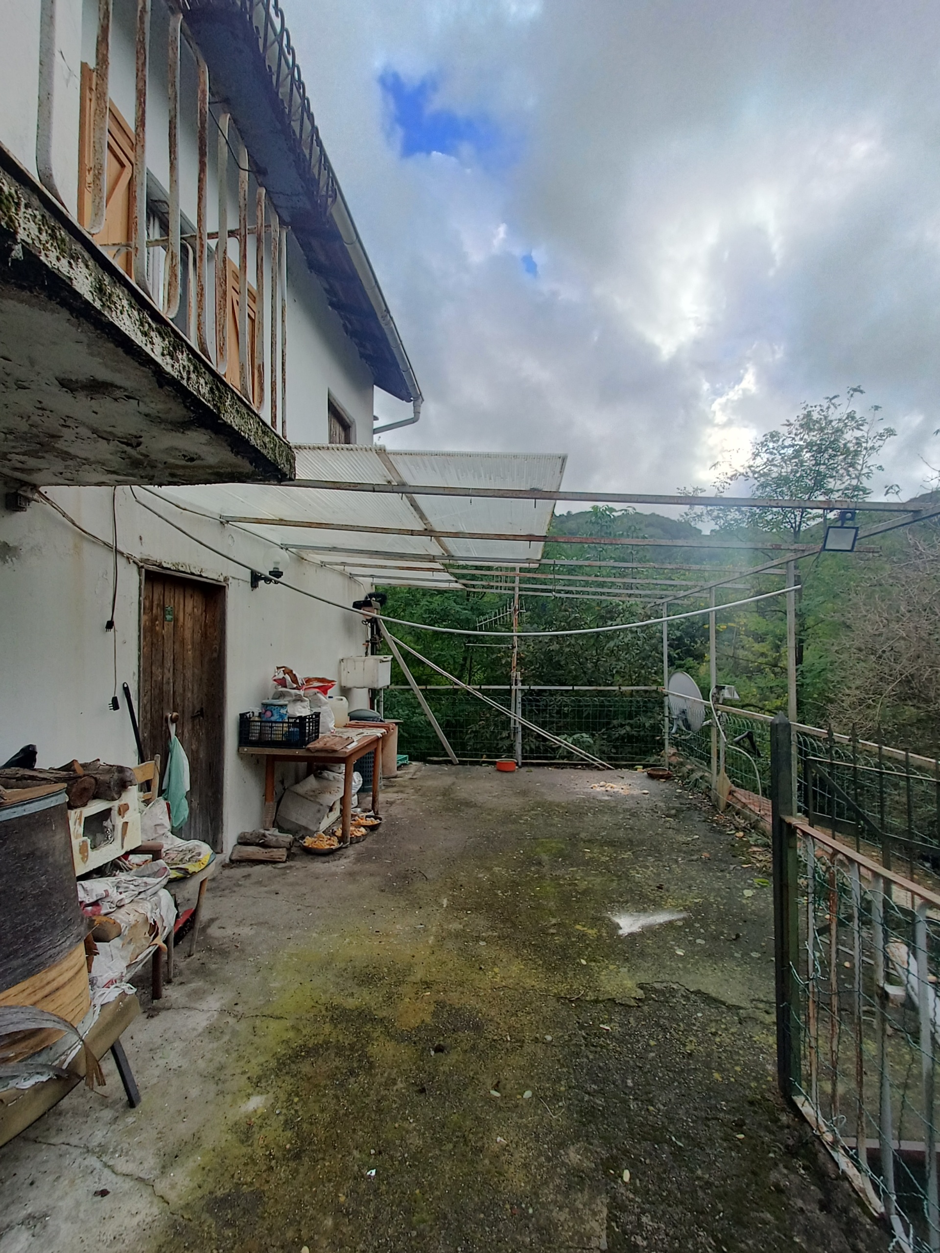 Casa indipendente in vendita in via calcinara di torbi 19, Ceranesi