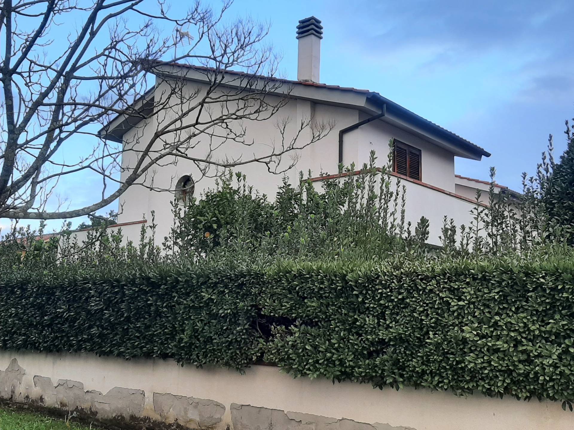casa indipendente a San Giuliano Terme in zona Sant'Andrea in Pescaiola