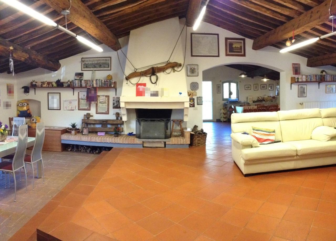 Rustico in vendita a San Giuliano Terme, Pugnano