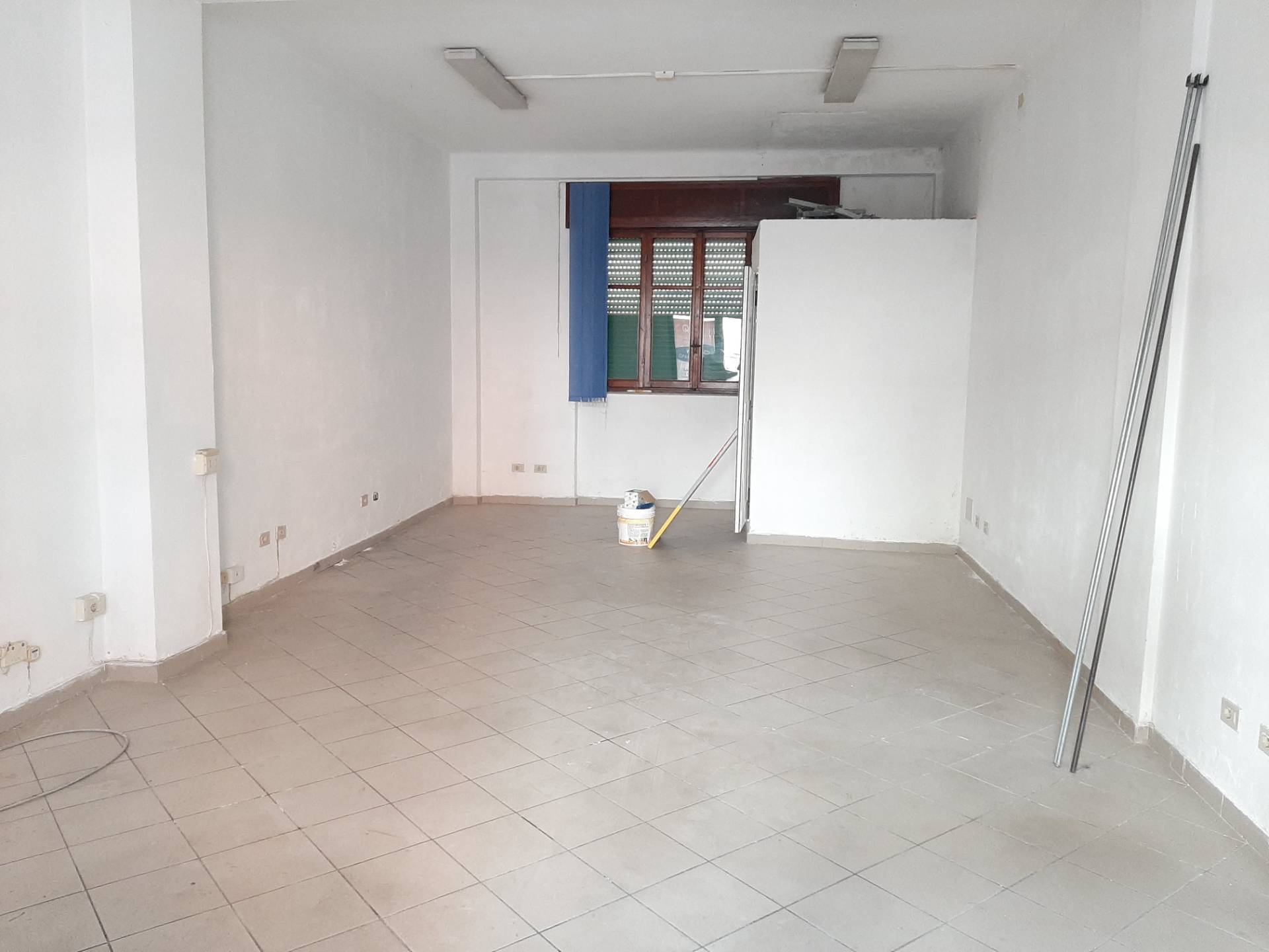 Locale commerciale in affitto a Pisa, Zona stazione