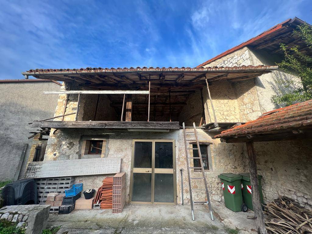 Rustico in vendita a Budoia, Santa Lucia