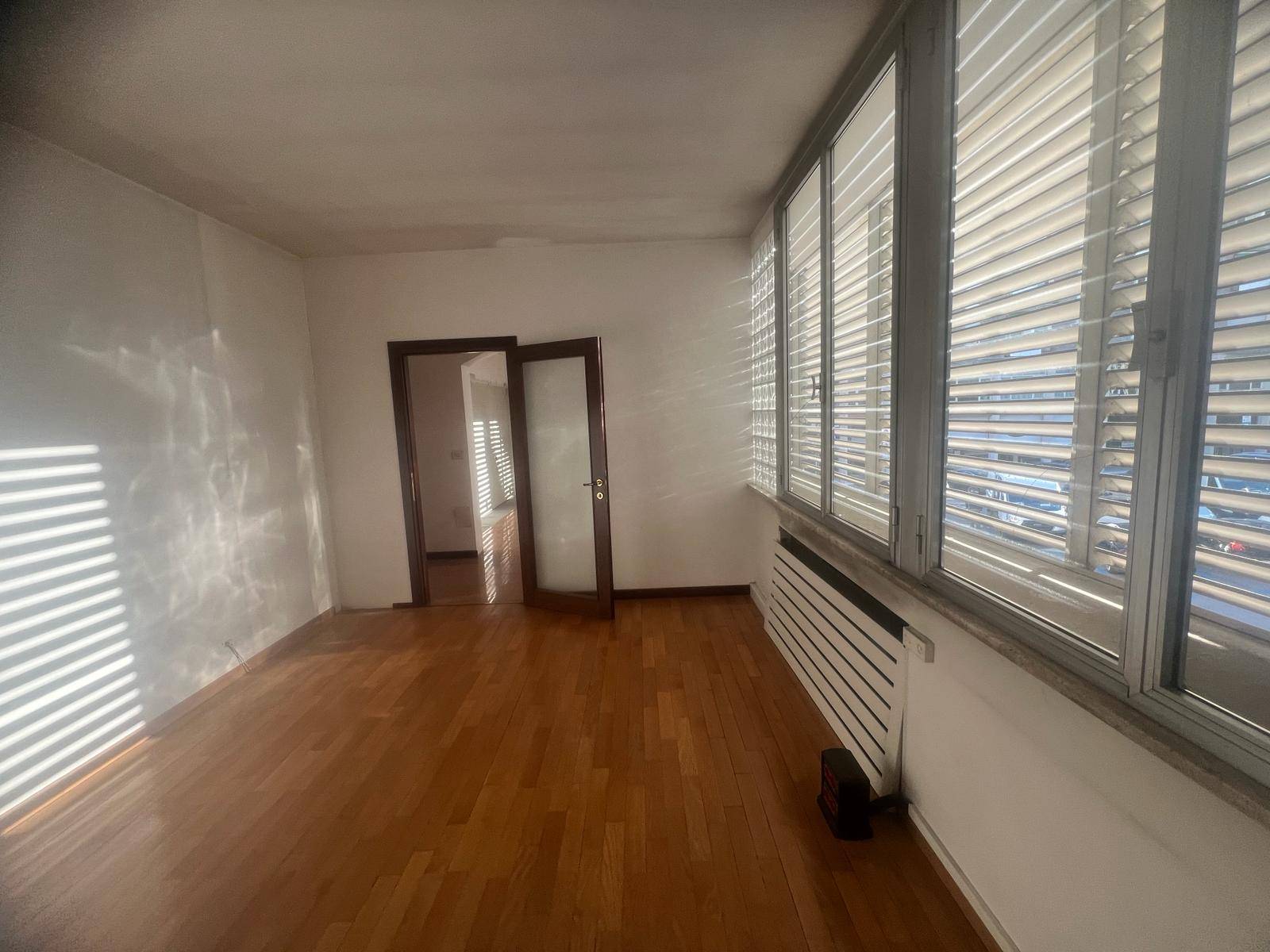 Studio/Ufficio in vendita a Pordenone, Centro