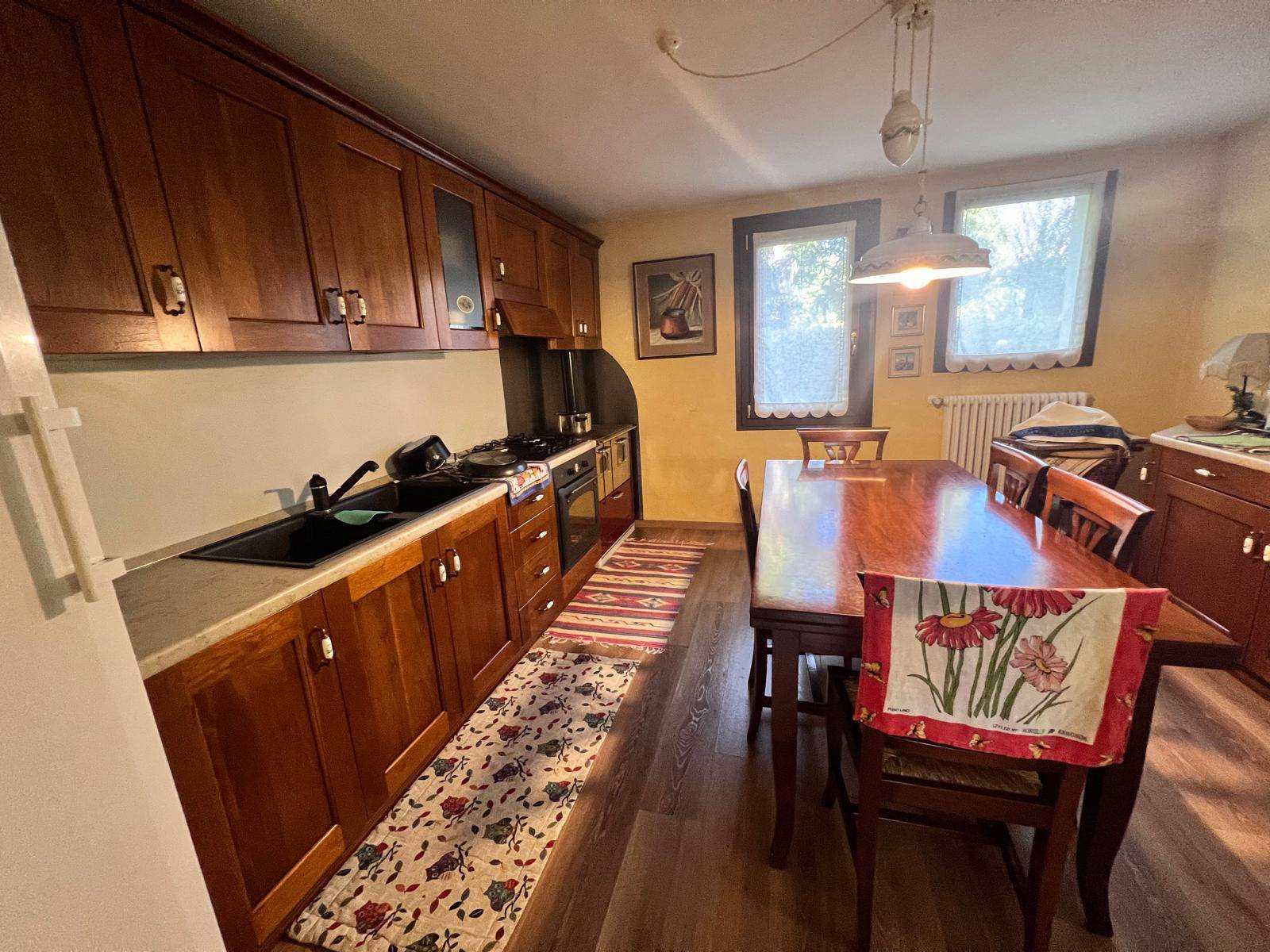 Casa Indipendente in vendita a Fontanafredda, Talmassons