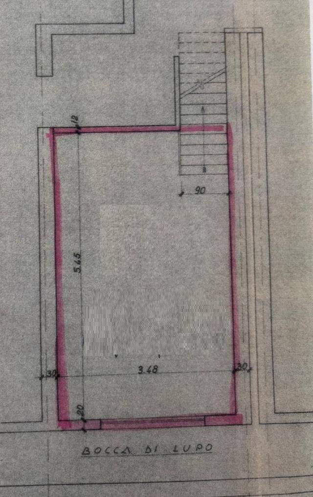 Locale commerciale in affitto a Aviano