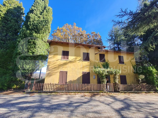 Casa indipendente in vendita a Gubbio