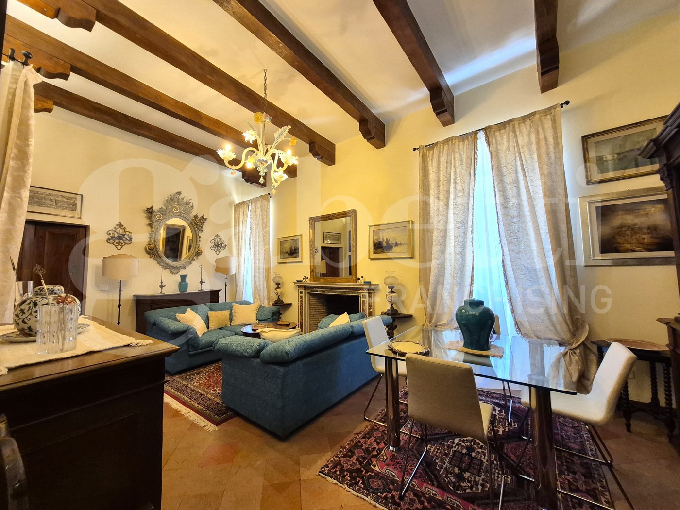 Trilocale arredato in affitto a Gubbio