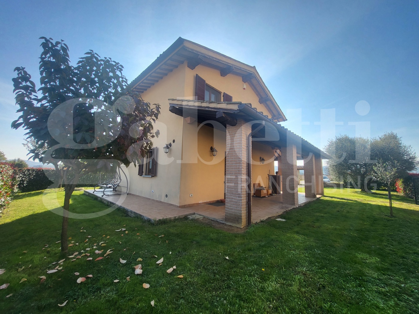 Casa indipendente con giardino a Gubbio