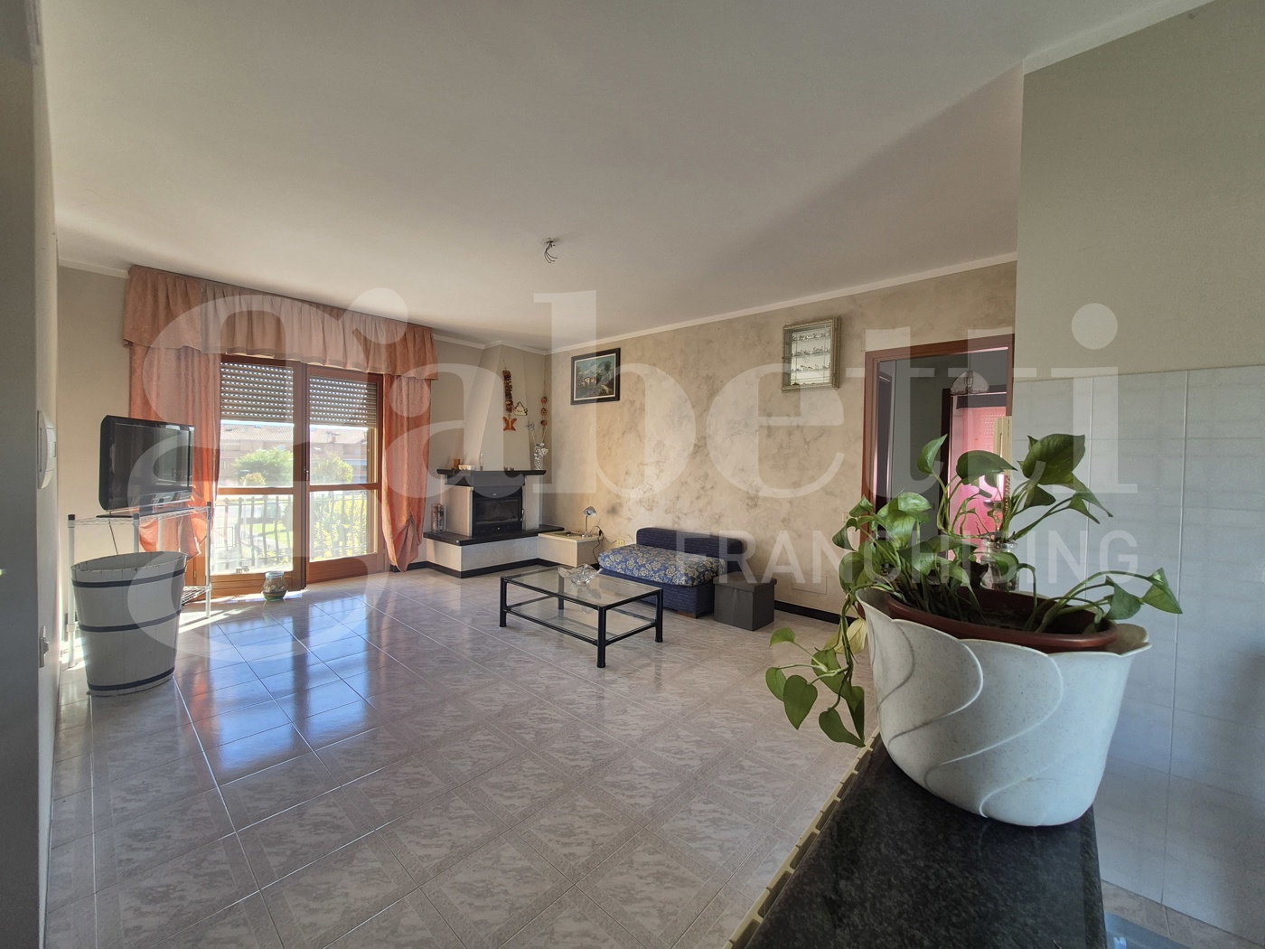 Appartamento con giardino a Gubbio