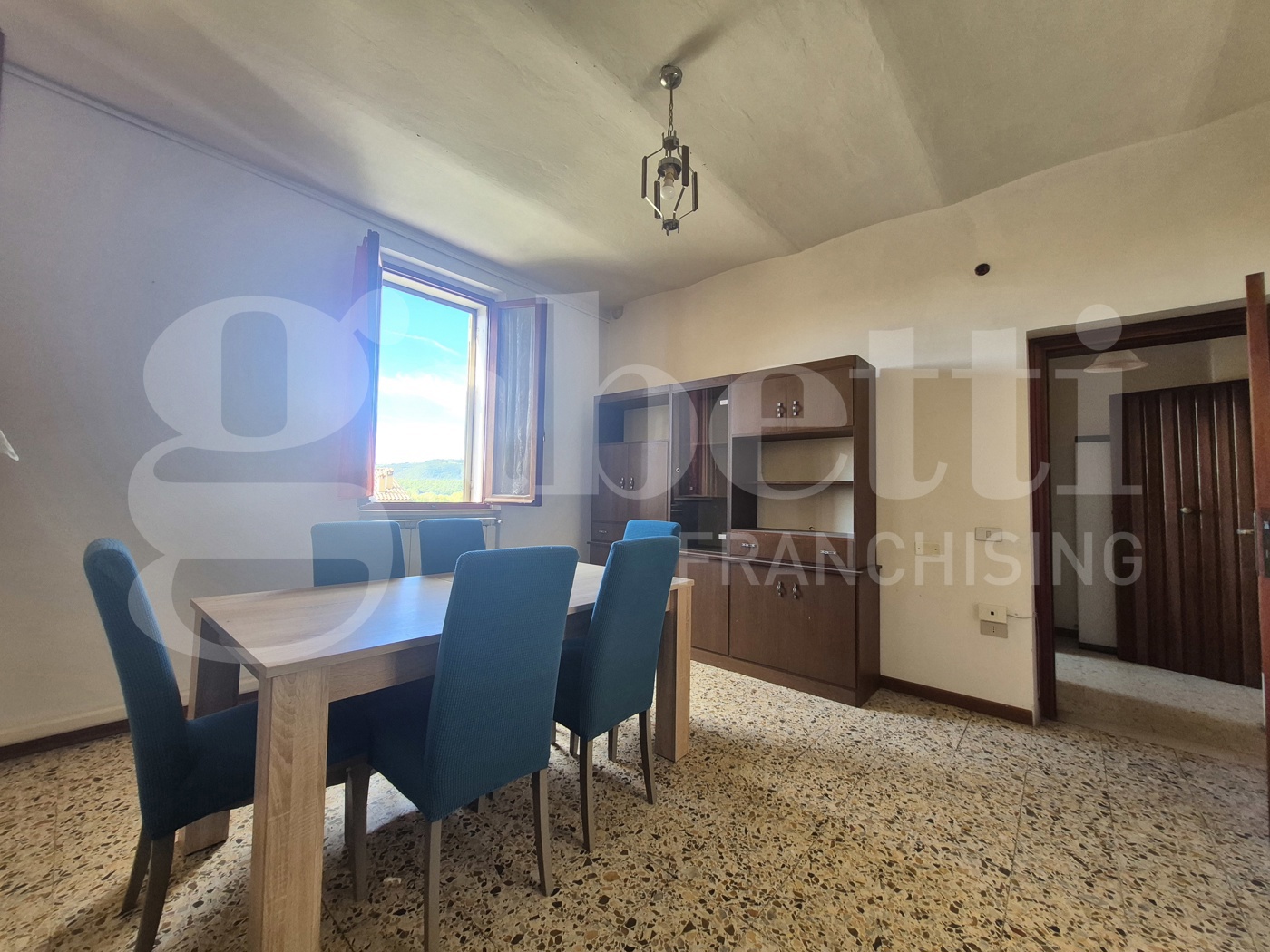 Casa indipendente con giardino a Gubbio